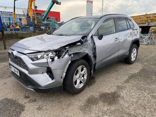 катастрофирал джип Toyota RAV 4 2.5i 180 2WD CVT HYBRID