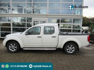 пикап Nissan Navara 2.5 dCi 4x4 SE Double Cab LONG