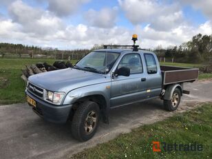 пикап Toyota Hilux