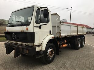 камион самосвал MERCEDES-BENZ 2422