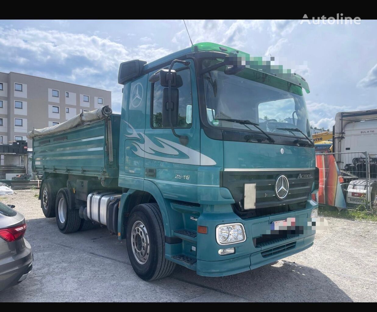 камион самосвал Mercedes-Benz 2548