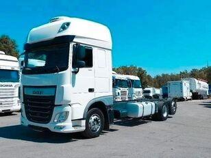 камион шаси DAF XF 460 Superspace 6X2*Retarder*