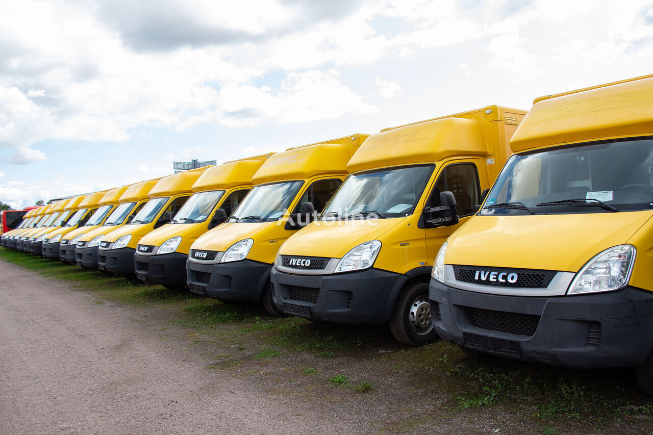 камион фургон < 3.5т IVECO Daily 35 S11 AUTOMATIK KAMERA MAXI Regale LUFT DURCHGANG