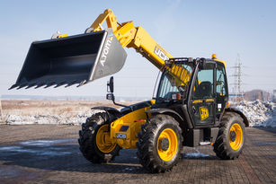 телескопичен товарач JCB 530-70