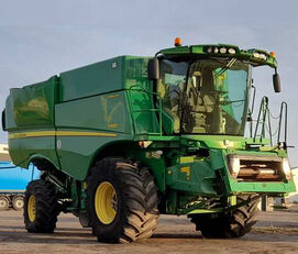 зърнокомбайн JOHN DEERE S680