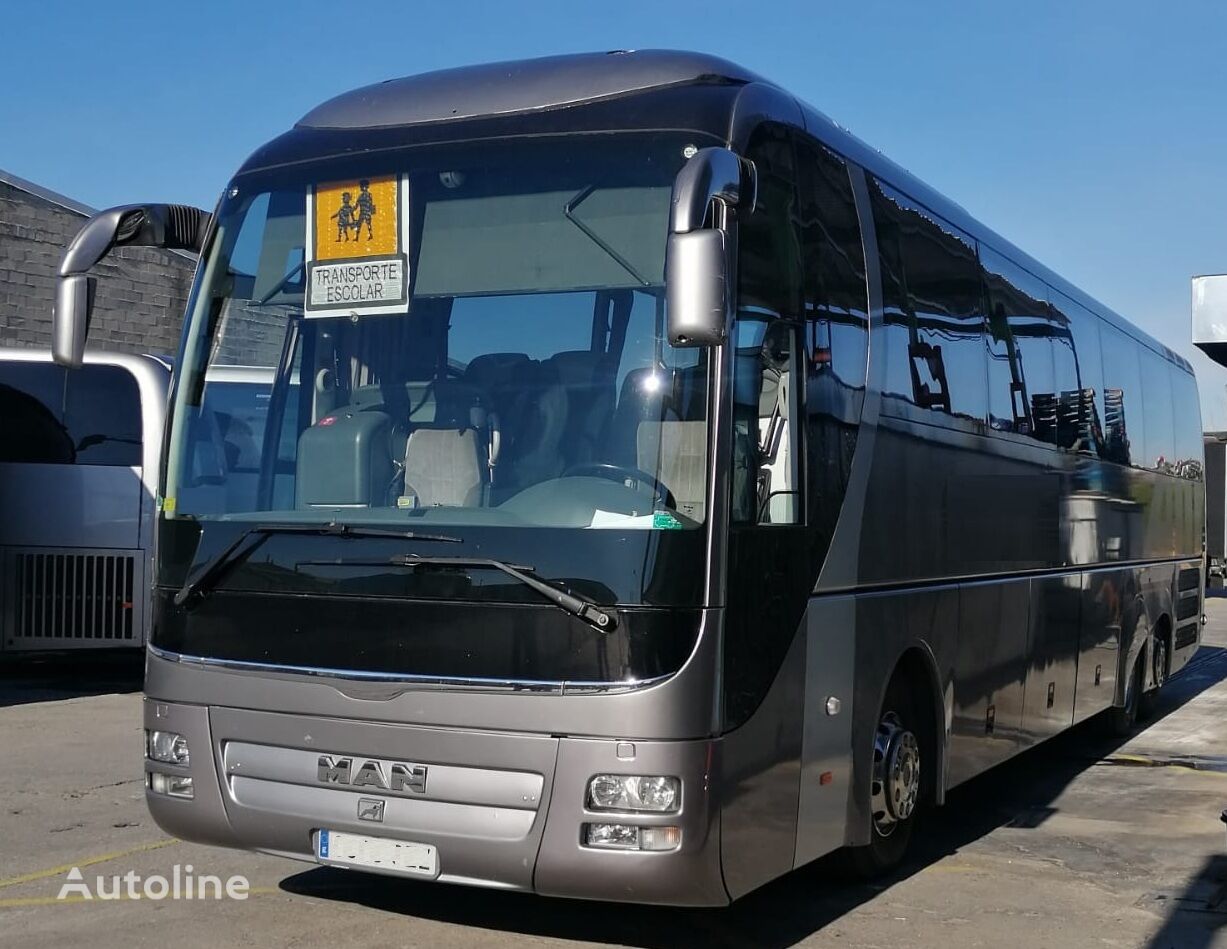 туристически автобус MAN LIONS COACH  + 64 PAX