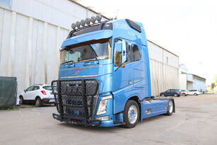 влекач Volvo FH540 E6 XL Kabine Lederinterieur TV Mikrowelle